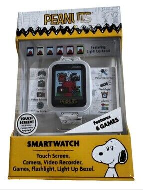 Peanuts Snoopy Smart Watch Touch Screen Camera Video Recorder Games New In Box